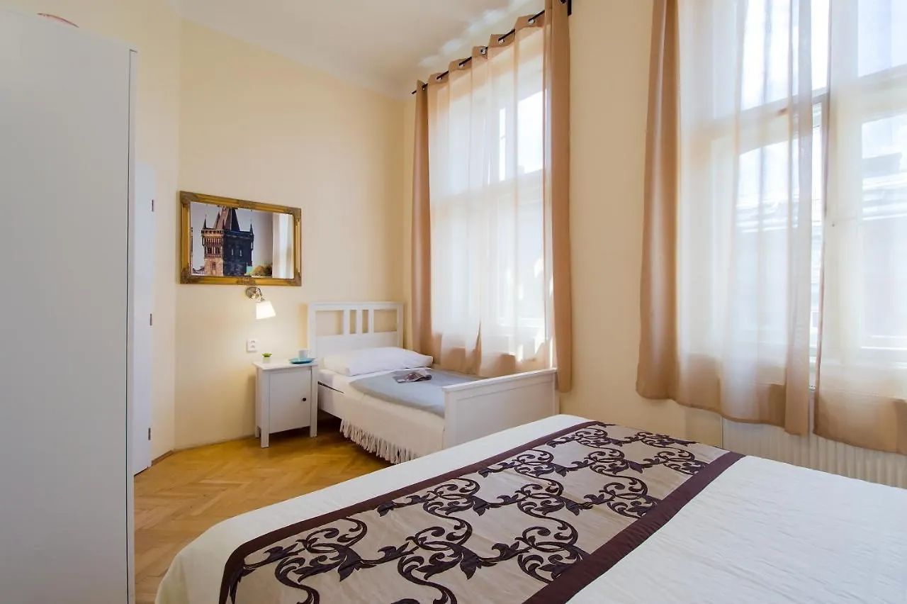 City Center Apartment Legerova Prague